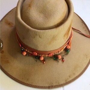 NEW! Ruxpinsrags custom Pummpkin boater